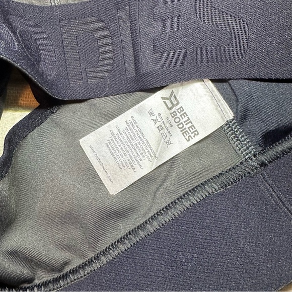 2/$15 Better Bodies Sports Bra gray XL - Picture 5 of 5